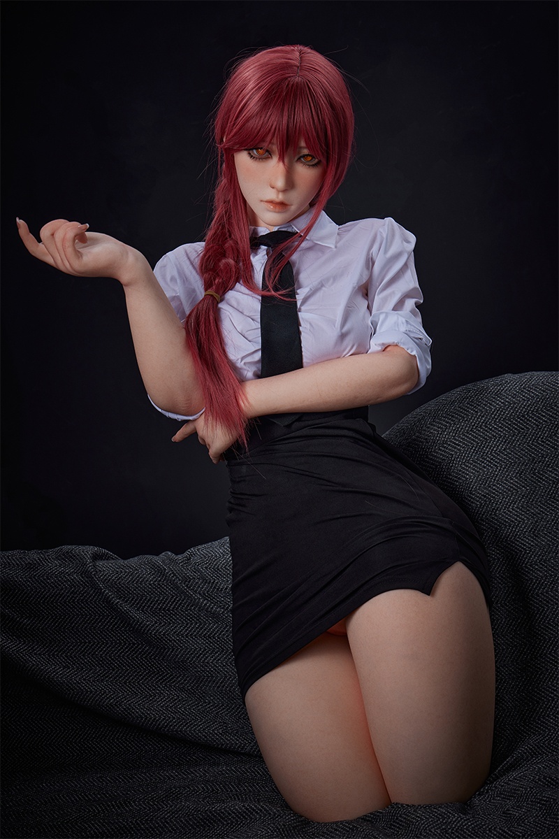 玛奇玛：36.7KG C罩杯职场女魔头OL风硅胶娃娃