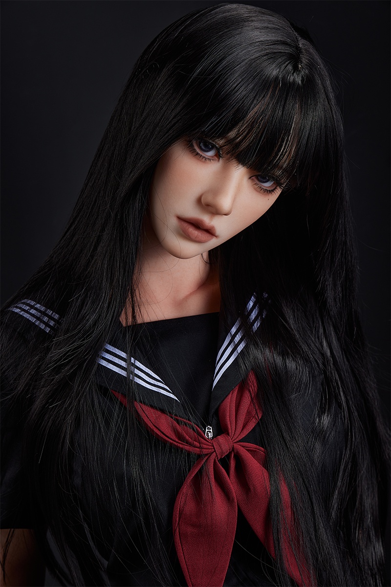 黑羽绫：36.7KG C罩杯制服女高硅胶娃娃